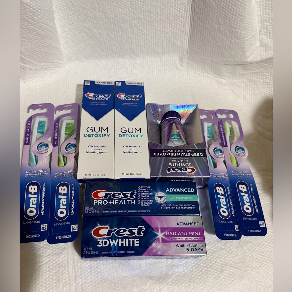 Crest and Oral-B Dental Care Set
